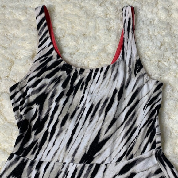 EXPRESS | Women’s Size Small | Zebra Print Fit and Flare Skater Swing Dress - Picture 5 of 8